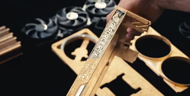 Card đồ họa ASUS ROG Astral RTX 5090 Real Gold được định giá hơn 20 tỷ đồng