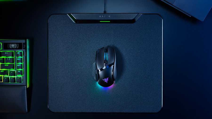 Razer Basilisk V4 Pro ra mắt: Xoay 180 độ chỉ bằng một nút bấm, polling rate 8.000Hz