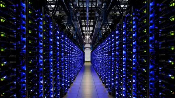 SSD có giá cao hơn HDD gấp 16 lần do khủng hoảng chuỗi cung ứng AI