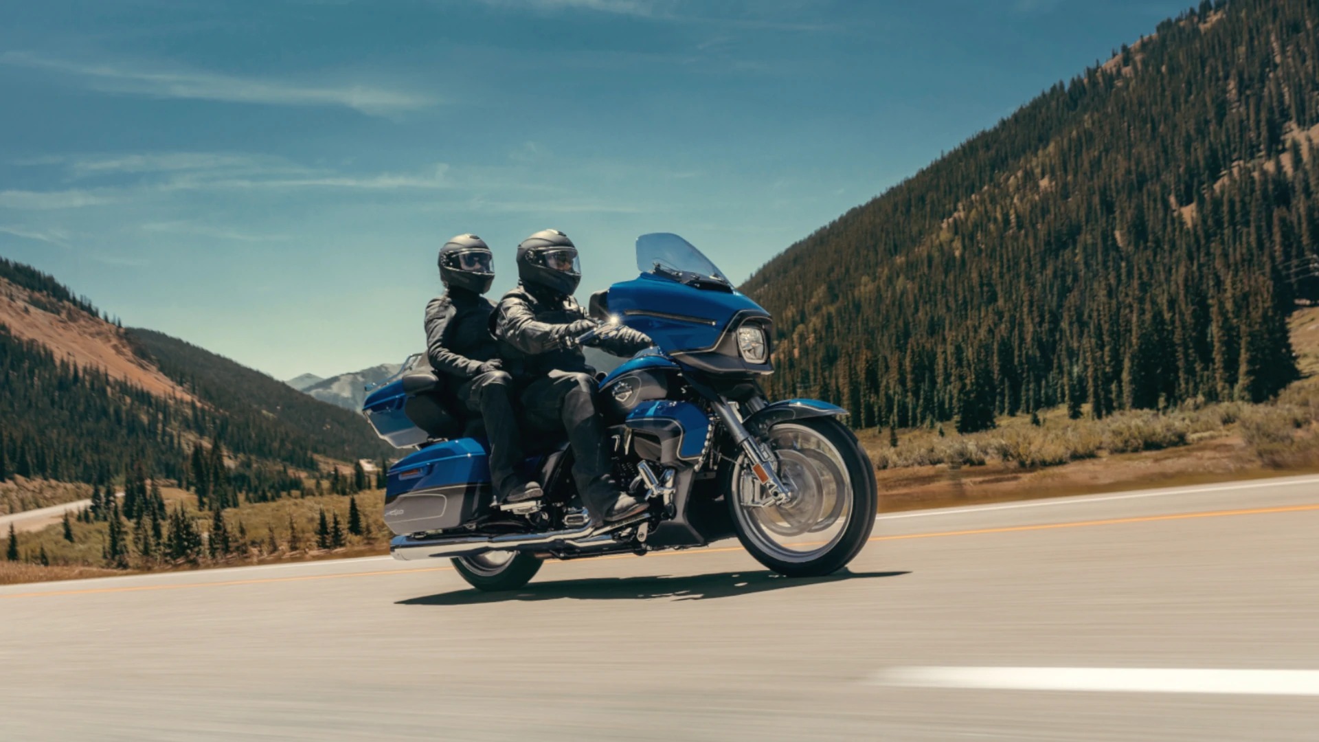 2026-harley-davidson-cvo-street (1)