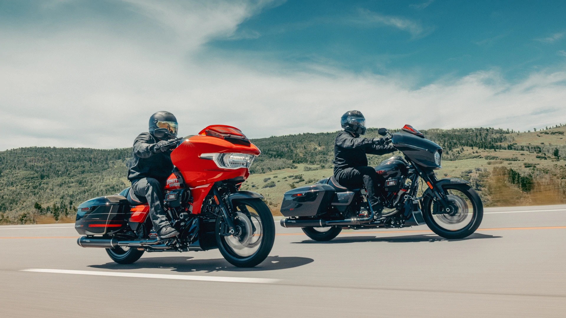 main-2026-harley-davidson-cvo-st